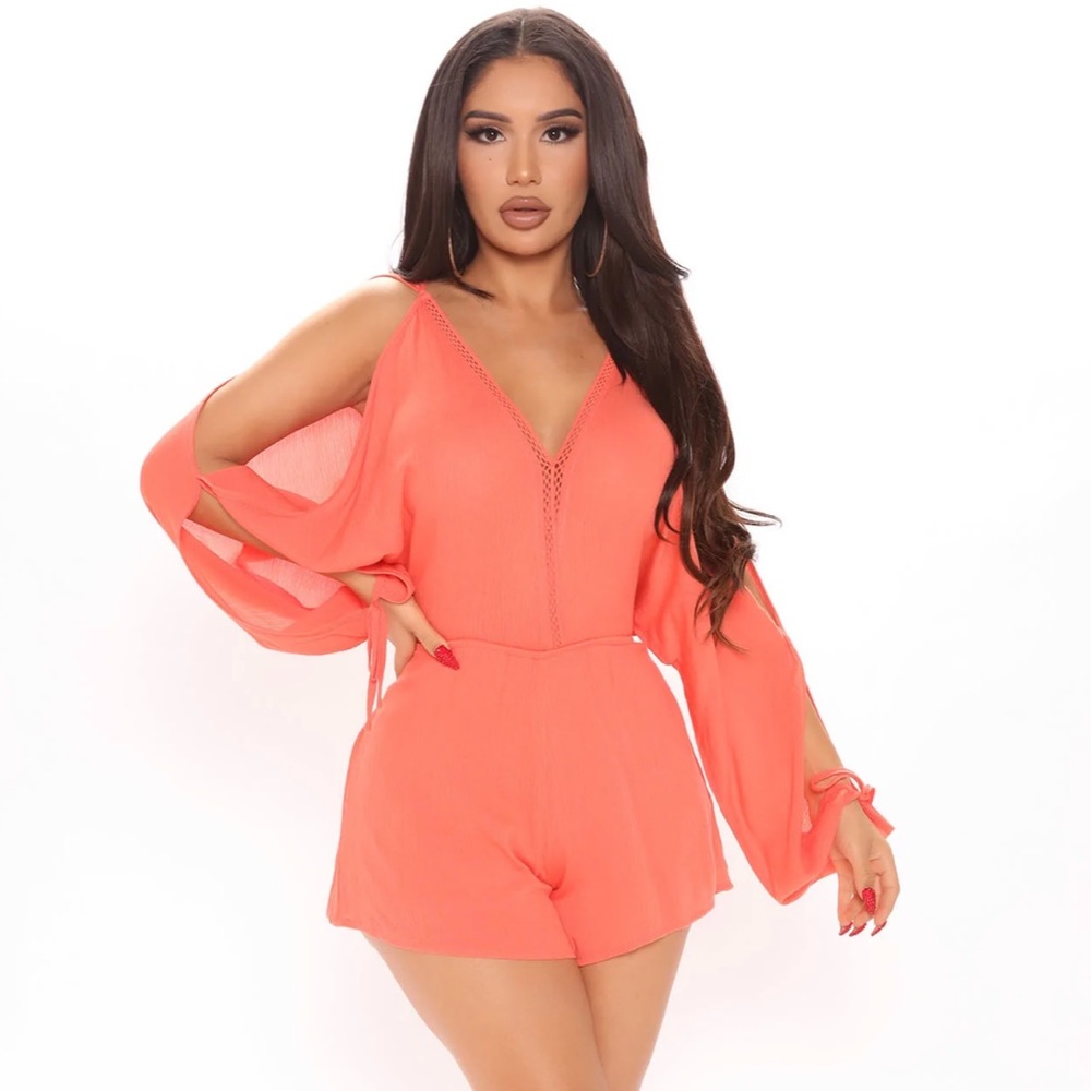 Fashion Nova Skyler Cold Shoulder Romper XS